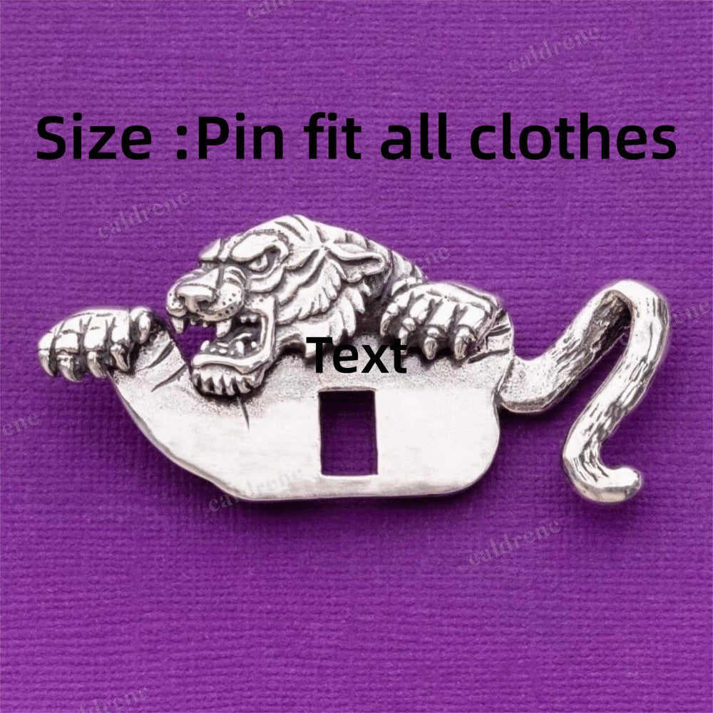 Crocodile Pattern Animal Shaped Brooch for Gentlemen – view 2