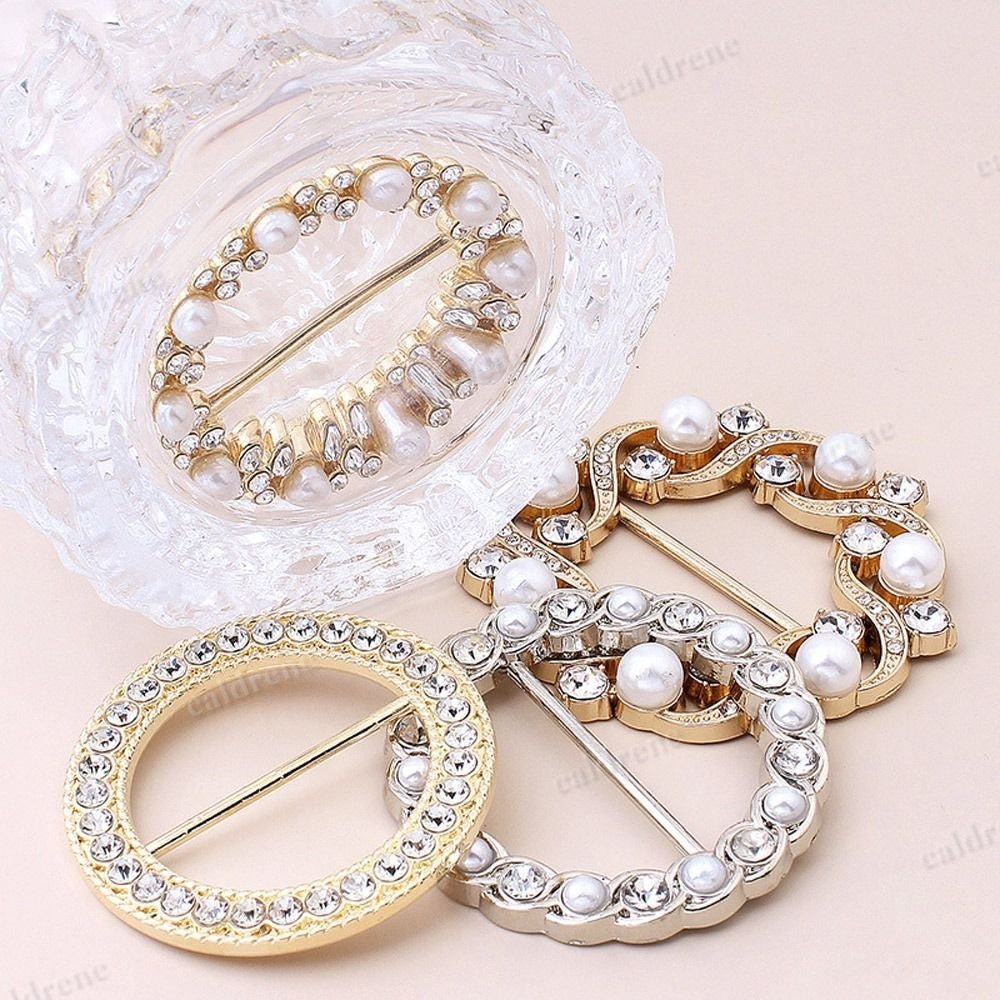 Multifunctional T-Shirt Clip for Scarves and Shawls – view 5