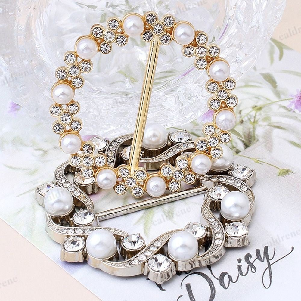 Multifunctional T-Shirt Clip for Scarves and Shawls – view 8